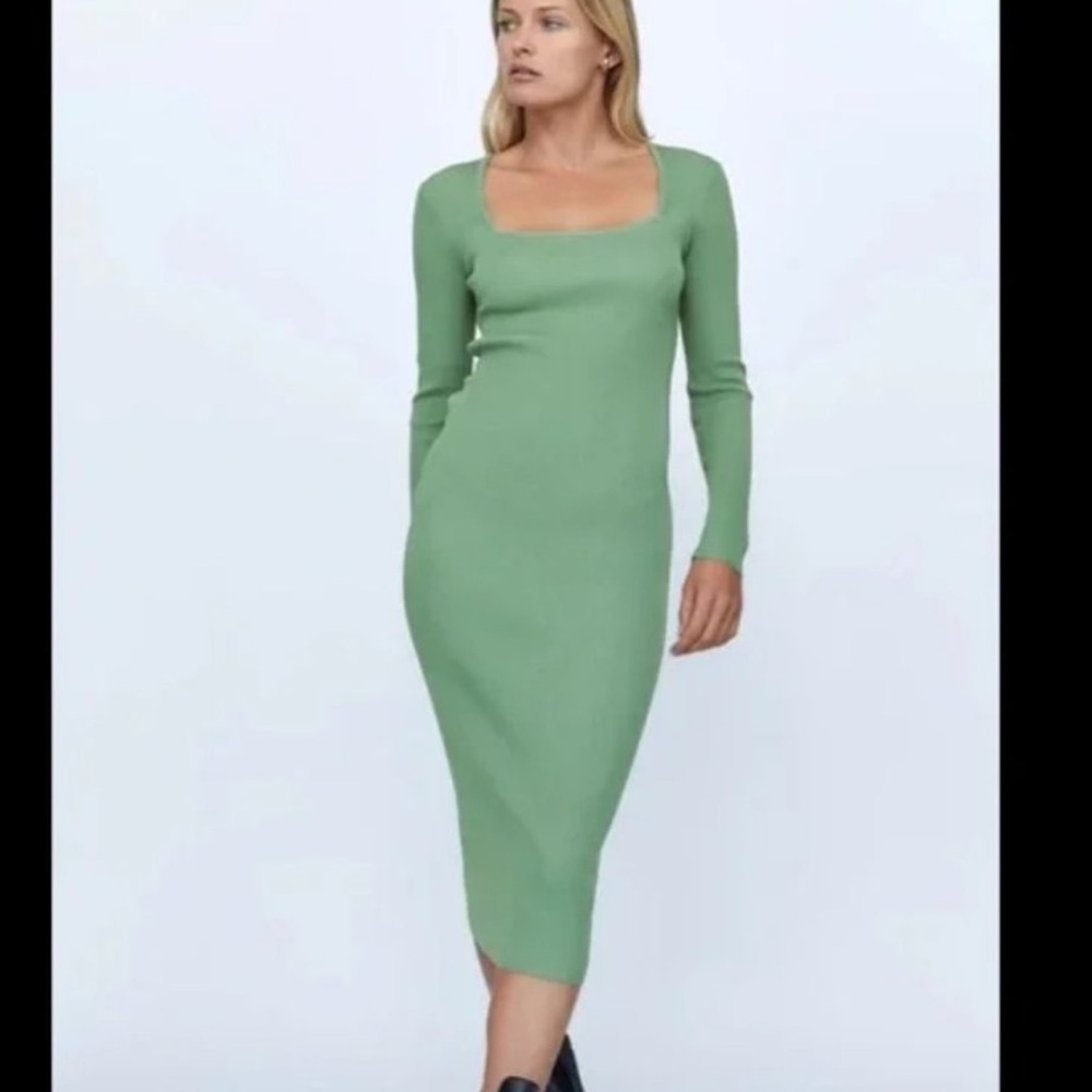 Zara - Ribbed Bodycon Dress - Picture 2 of 4